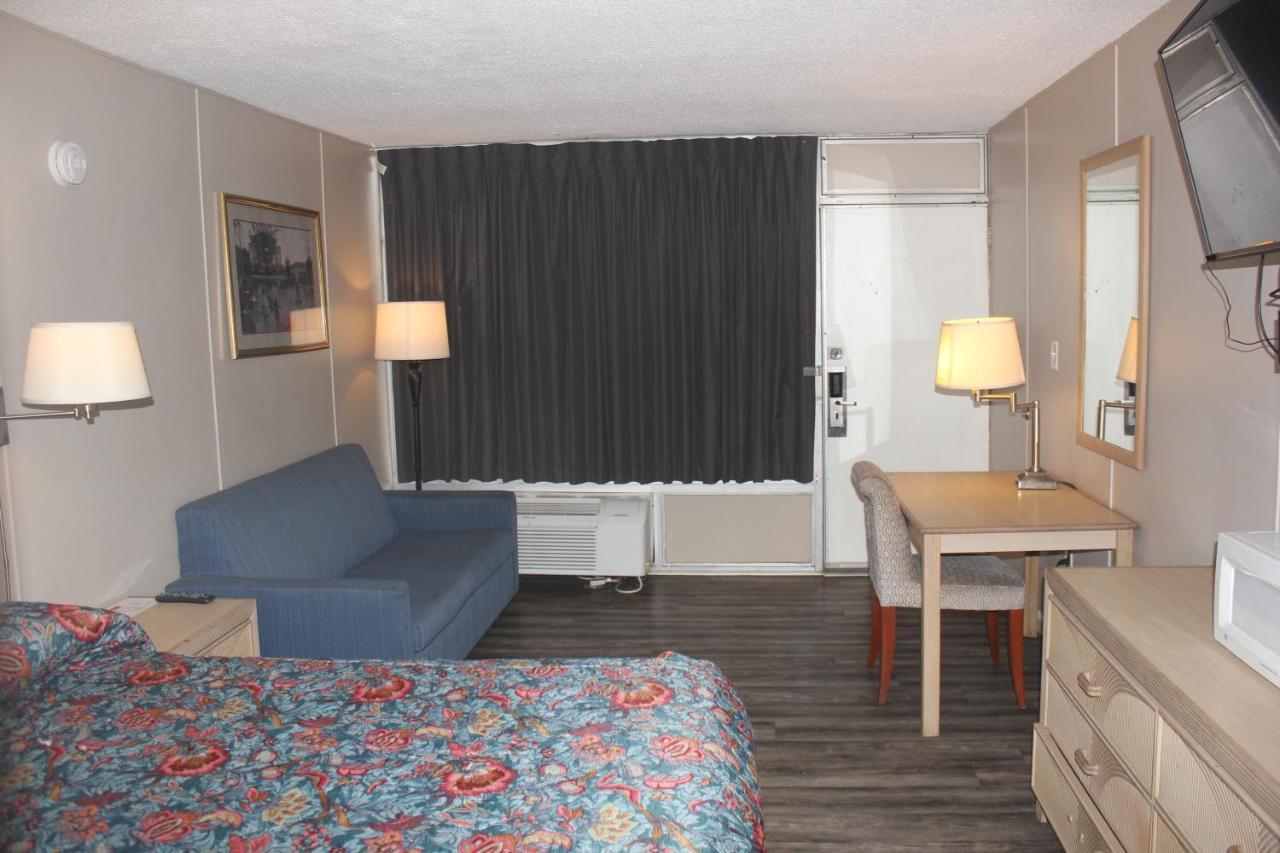 Red Carpet Inn - Louisville Buitenkant foto